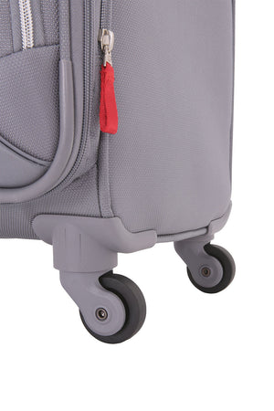 Swissgear 7676 Expandable Liteweight Spinner Luggage Four 360 degree, multi-directional liteweight spinner wheels