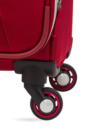 SWISSGEAR 7900 Medium Checked Spinner