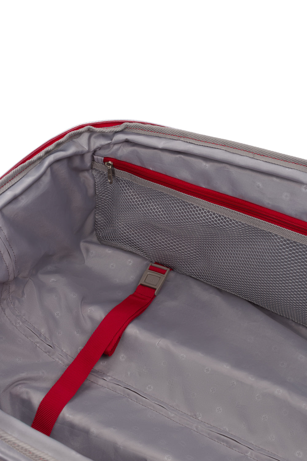 SWISSGEAR 7900 Medium Checked Spinner