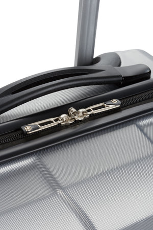 Swissgear 3750 2pc Hardside Spinner Luggage Set - Durable self-repairing main zipper