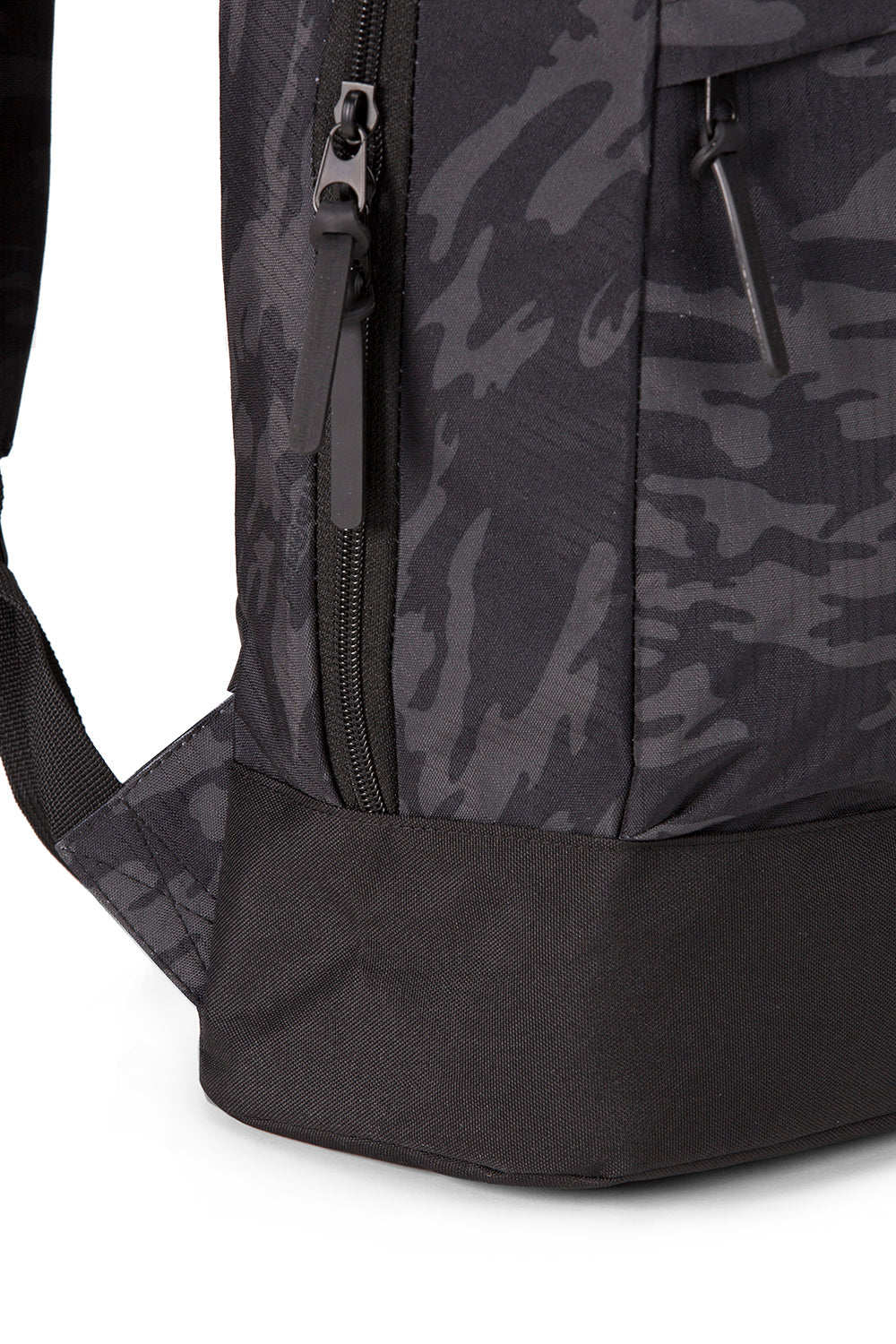 SWISSGEAR 5319 Laptop Backpack - Black/Grey Camo - 06