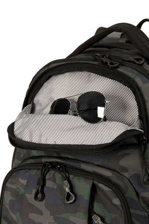 #color_green-black-camo