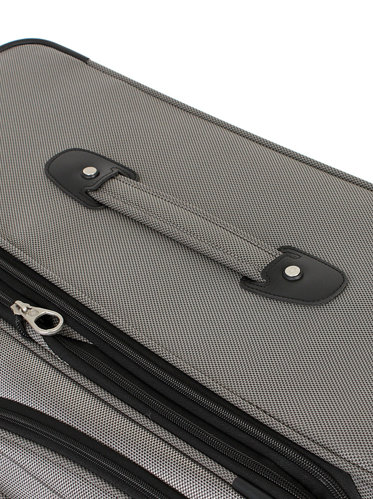 SWISSGEAR Zurich Deluxe Large Checked Spinner in Pewter