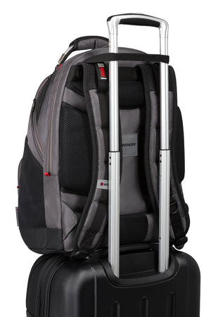 Wenger Synergy 16